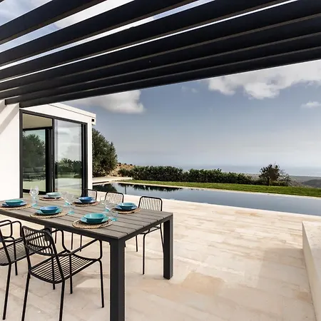 Redimeti Villa